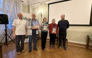 Wręczenie wyróżnień w siedzibie ZG PTTK
